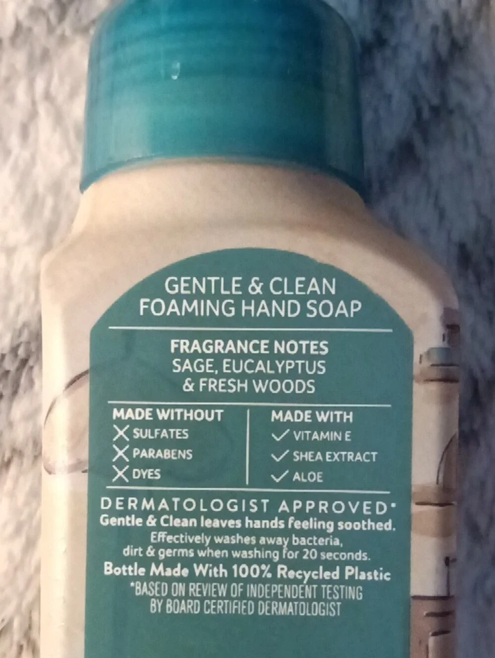 🧥Bath & Body Works Sweater Weather Foaming Hand Soap –🧥